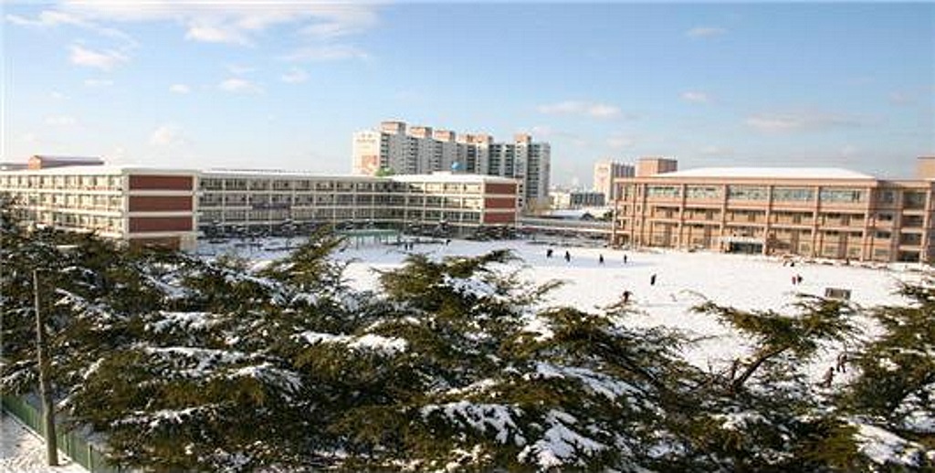 Ocheon High School in winter